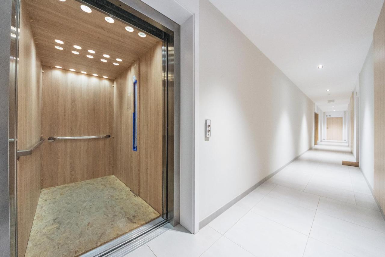 Abrahama Comfort Apartments กดิเนีย ภายนอก รูปภาพ